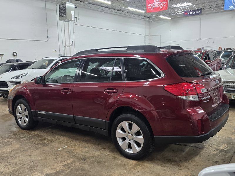 Used 2011 Subaru Outback 2.5i Premium AWD/4WD image 18