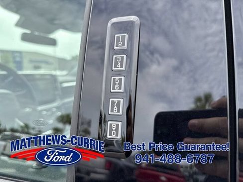 New 2026 Ford F250 Lariat w/ Black Appearance Package AWD/4WD image 9