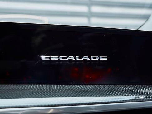 Used 2025 Cadillac Escalade V image 99