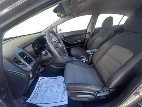 Used 2016 Kia Forte LX w/ LX Popular Plus Package image 9