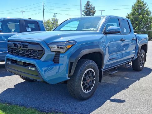 New 2026 Toyota Tacoma TRD Off-Road AWD/4WD image 3