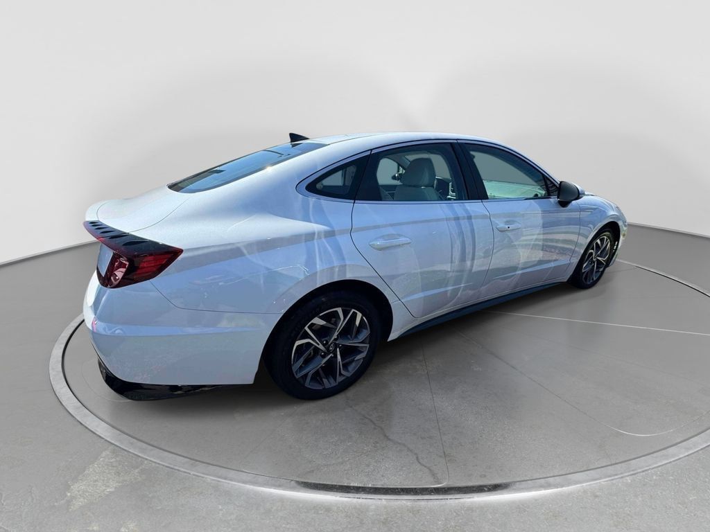 Certified 2023 Hyundai Sonata SEL FWD image 8