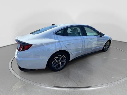 Certified 2023 Hyundai Sonata SEL FWD image 8