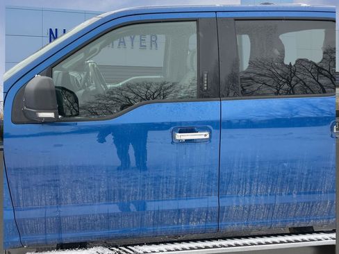 Used 2018 Ford F150 XLT w/ Equipment Group 302A Luxury image 14