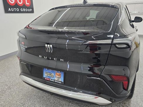 Used 2025 Buick Envista Avenir FWD image 9