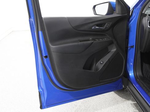 Certified 2024 Chevrolet Equinox LT image 4