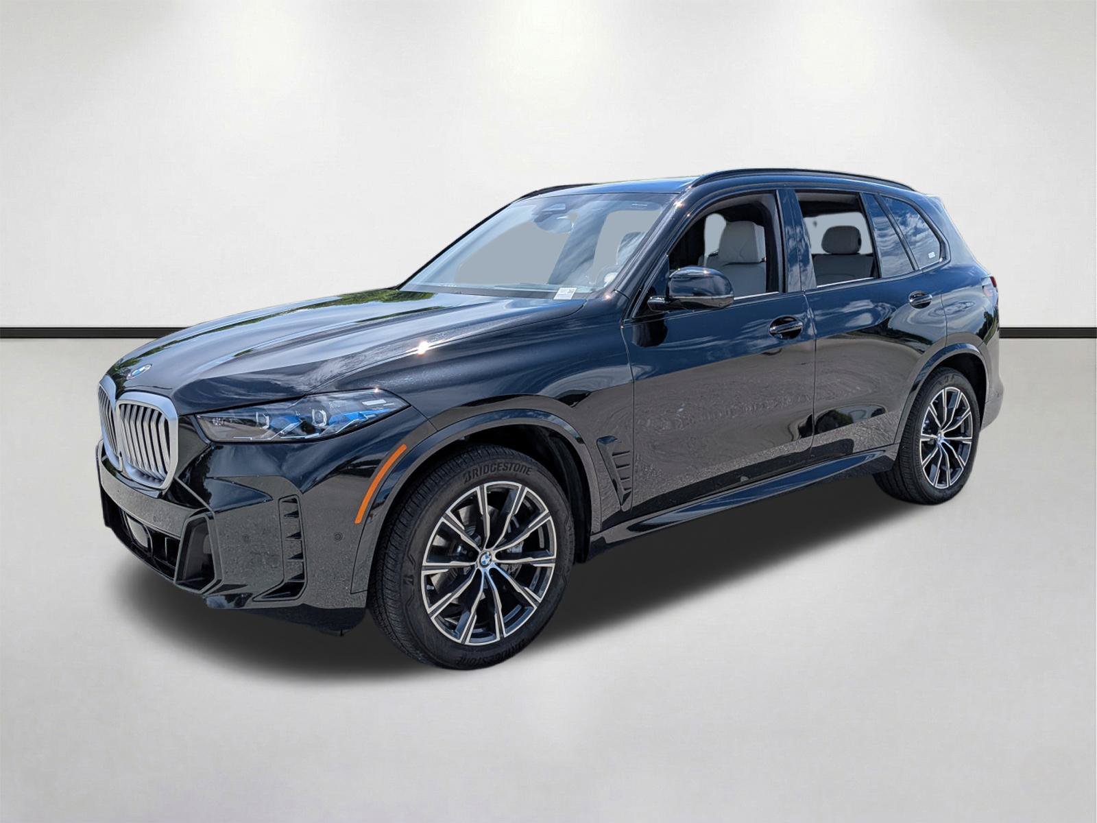 Used 2026 BMW X5 sDrive40i w/ M Sport Package RWD image 8