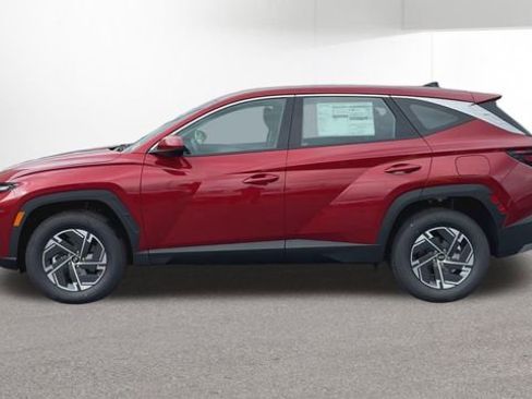New 2026 Hyundai Tucson Blue SE image 6