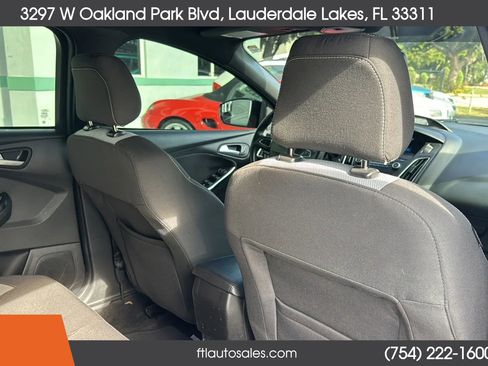 Used 2018 Ford Focus ST image 41