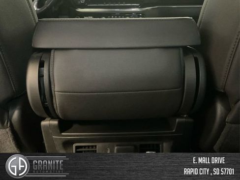 Used 2024 Chevrolet Silverado 2500 LTZ image 20