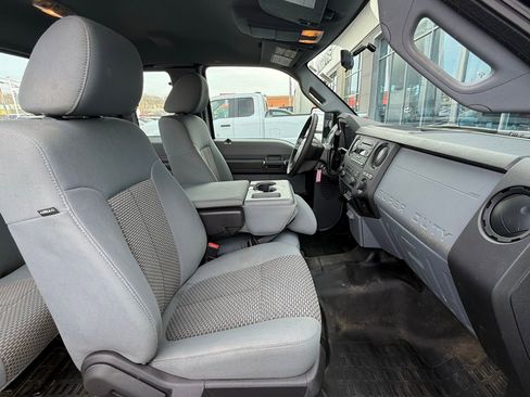 Used 2016 Ford F250 XL w/ XL Appearance Package image 13