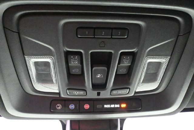 Used 2021 GMC Sierra 2500 AT4 w/ AT4 Premium Plus Package AWD/4WD image 47