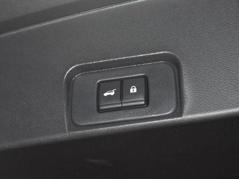 Certified 2023 Nissan Rogue SV w/ SV Premium Package FWD image 29