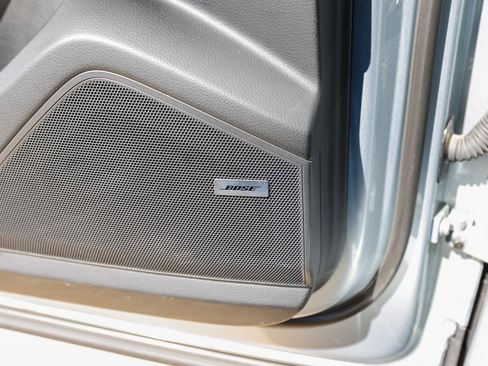 Certified 2025 Porsche Cayenne image 22