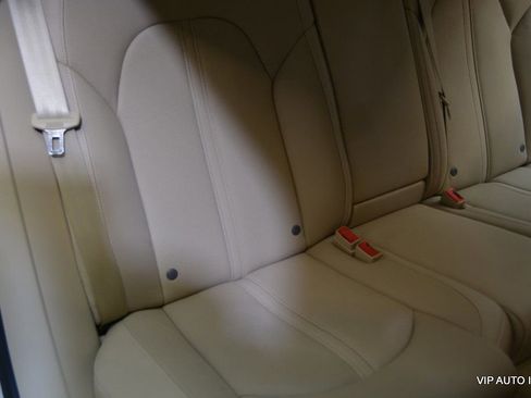 Used 2011 Audi A8 L 4.2 AWD/4WD image 26