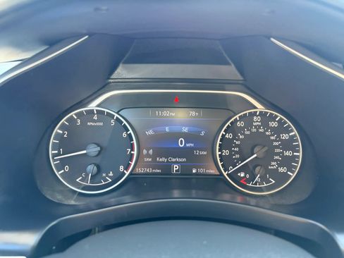 Used 2015 Nissan Murano SV w/ Cargo Package AWD/4WD image 17