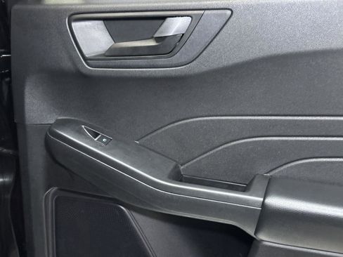 Used 2022 Ford Escape SE w/ Convenience Package image 35