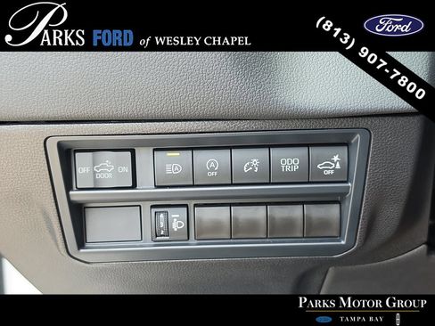 Used 2025 Toyota Tundra Limited AWD/4WD image 26