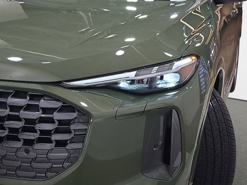 New 2025 Audi Q5 Prestige image 31