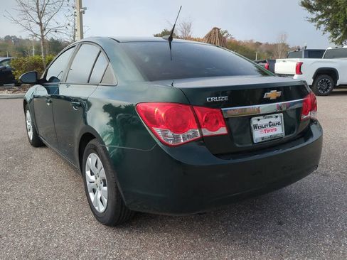 Used 2014 Chevrolet Cruze LS image 4