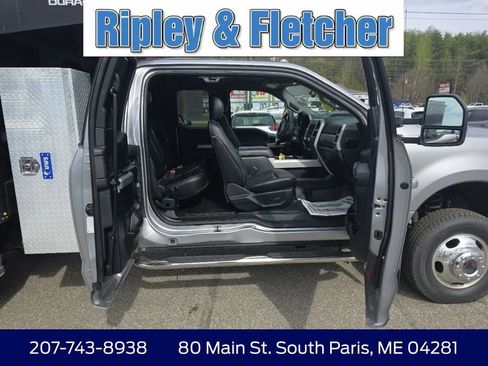 Used 2020 Ford F350 Lariat w/ Lariat Value Package AWD/4WD image 6
