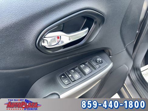 Used 2021 Jeep Cherokee Latitude Lux w/ Trailer Tow Group image 21