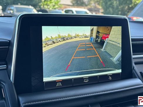Certified 2022 GMC Yukon AT4 w/ Max Trailering Package AWD/4WD image 24