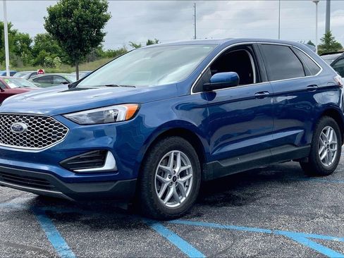 Used 2023 Ford Edge SEL AWD/4WD image 5
