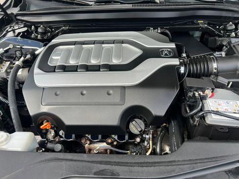 Used 2018 Acura RLX w/ Technology Package FWD image 34