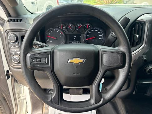 Used 2021 Chevrolet Silverado 1500 W/T w/ WT Fleet Convenience Package AWD/4WD image 11