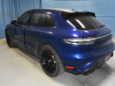 Used 2022 Porsche Macan GTS AWD/4WD image 3