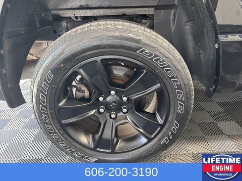 Used 2023 RAM 1500 Big Horn AWD/4WD image 8