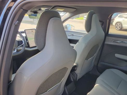 New 2026 Volvo EX30 Plus w/ Protection Package Premier AWD/4WD image 22