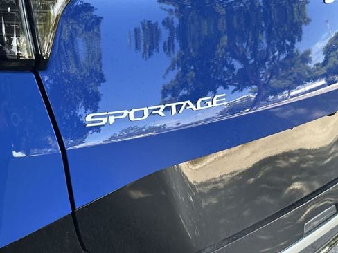 Used 2026 Kia Sportage SX FWD image 10