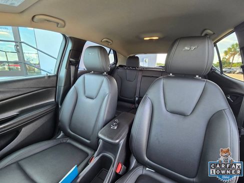 Used 2024 Buick Encore GX Sport Touring w/ Comfort Package FWD image 26