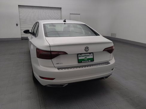Used 2020 Volkswagen Jetta R-Line w/ R-Line Cold Weather Package FWD image 6
