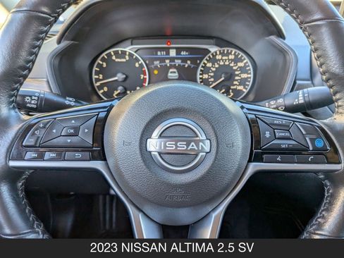 Used 2023 Nissan Altima 2.5 SV w/ SV Premium Package image 13