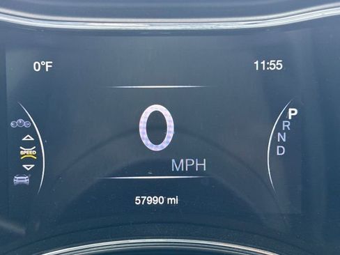 Used 2022 Jeep Grand Cherokee Laredo E w/ Security & Convenience Group image 21