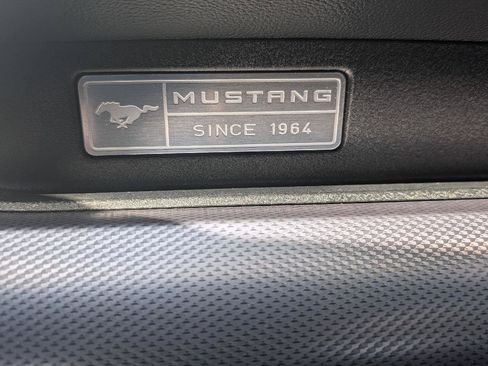Used 2016 Ford Mustang GT RWD image 10