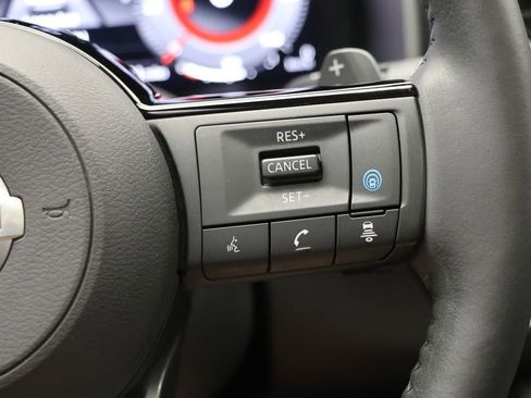 Used 2021 Nissan Rogue Platinum image 22