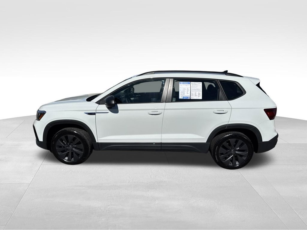 Used 2023 Volkswagen Taos S FWD image 4