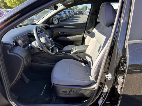 Used 2023 Hyundai Santa Cruz SEL Premium AWD/4WD image 11