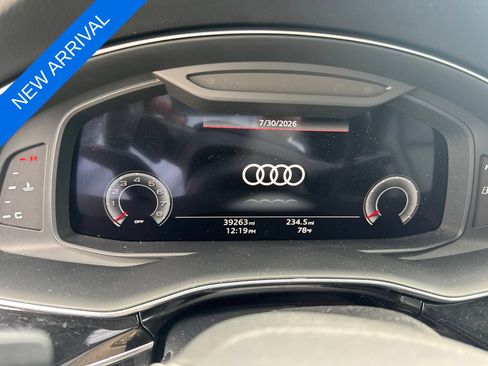 Used 2023 Audi Q8 Premium Plus w/ Premium Plus Package AWD/4WD image 7