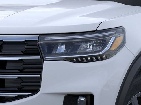 New 2026 Ford Explorer Active w/ Active Comfort Package AWD/4WD image 18