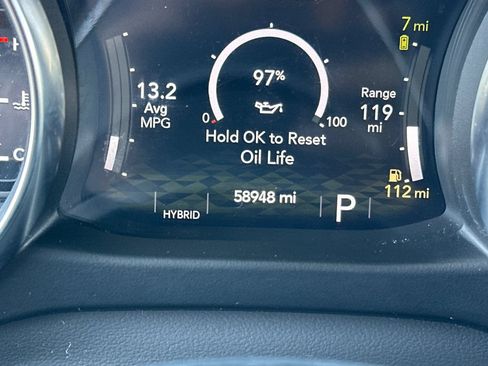 Used 2022 Jeep Wrangler Unlimited Sahara w/ Safety Group AWD/4WD image 36