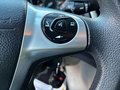 Used 2014 Ford Focus SE FWD image 29