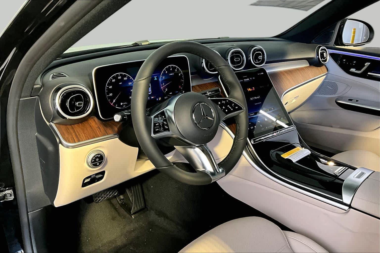 New 2026 Mercedes-Benz C 300 4MATIC Sedan image 9