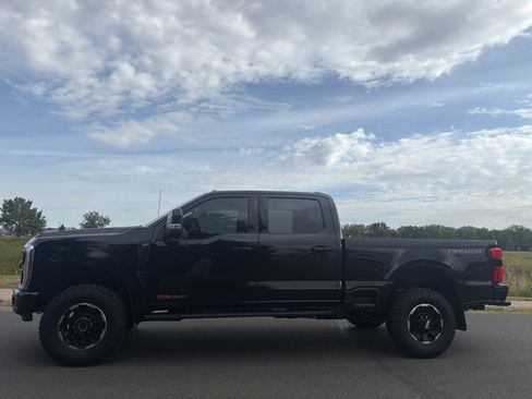 Used 2025 Ford F350 Lariat w/ Lariat Ultimate Package image 2