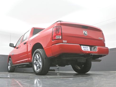 Used 2019 RAM 1500 Express w/ Express Value Package image 34