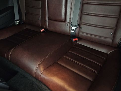 Used 2014 Dodge Challenger R/T image 25